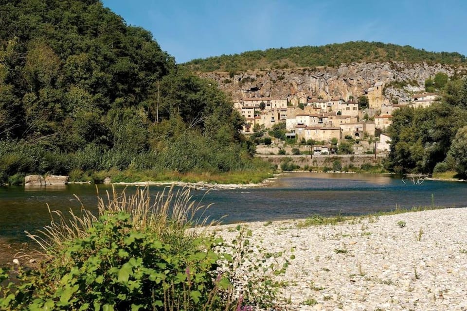 Les choucas - Gîte de groupe à Peyre, Aveyron House in Occitanie