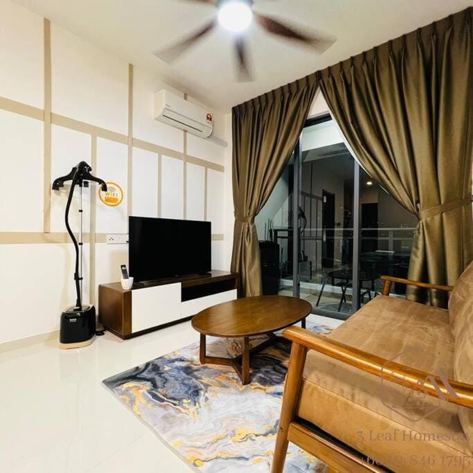 TV and multimedia, Living room, Seating area