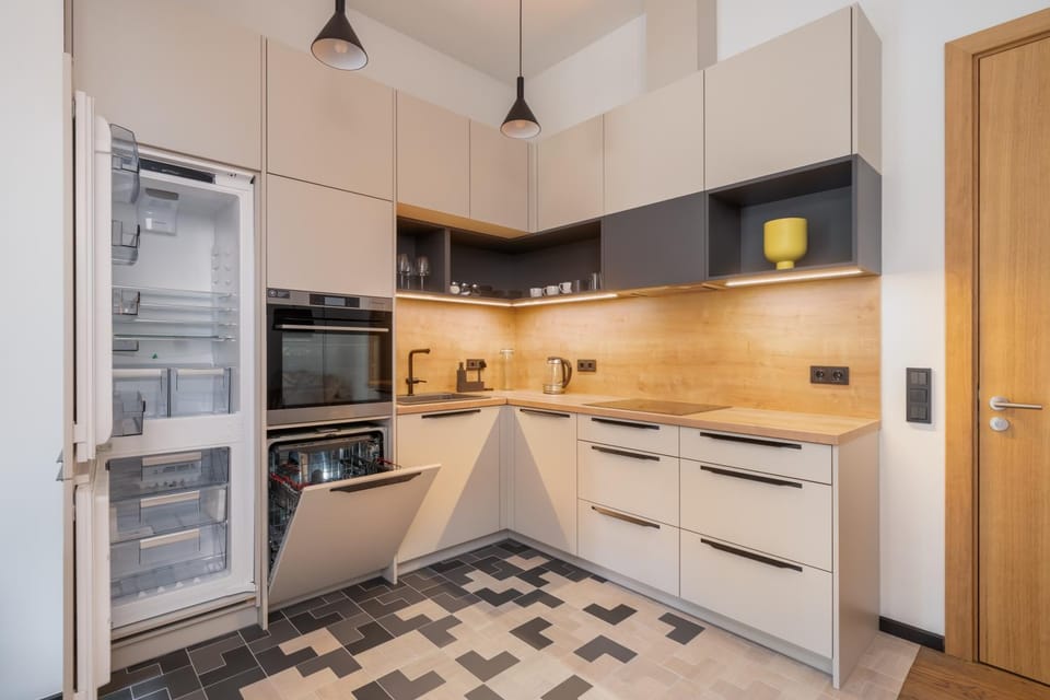 Kitchen or kitchenette, dishwasher, pet friendly, stove