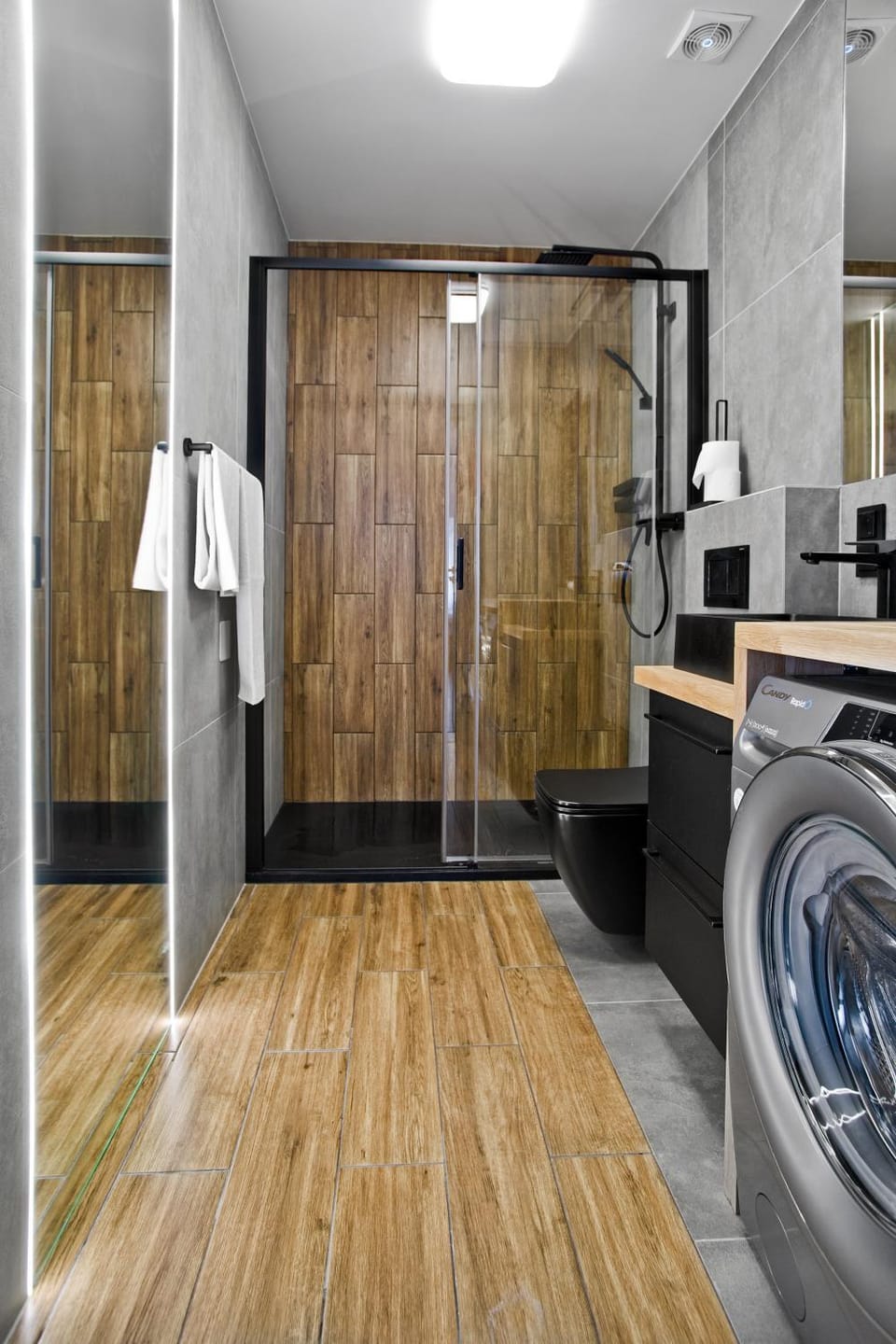 Toilet, Bathroom, heating, washing machine