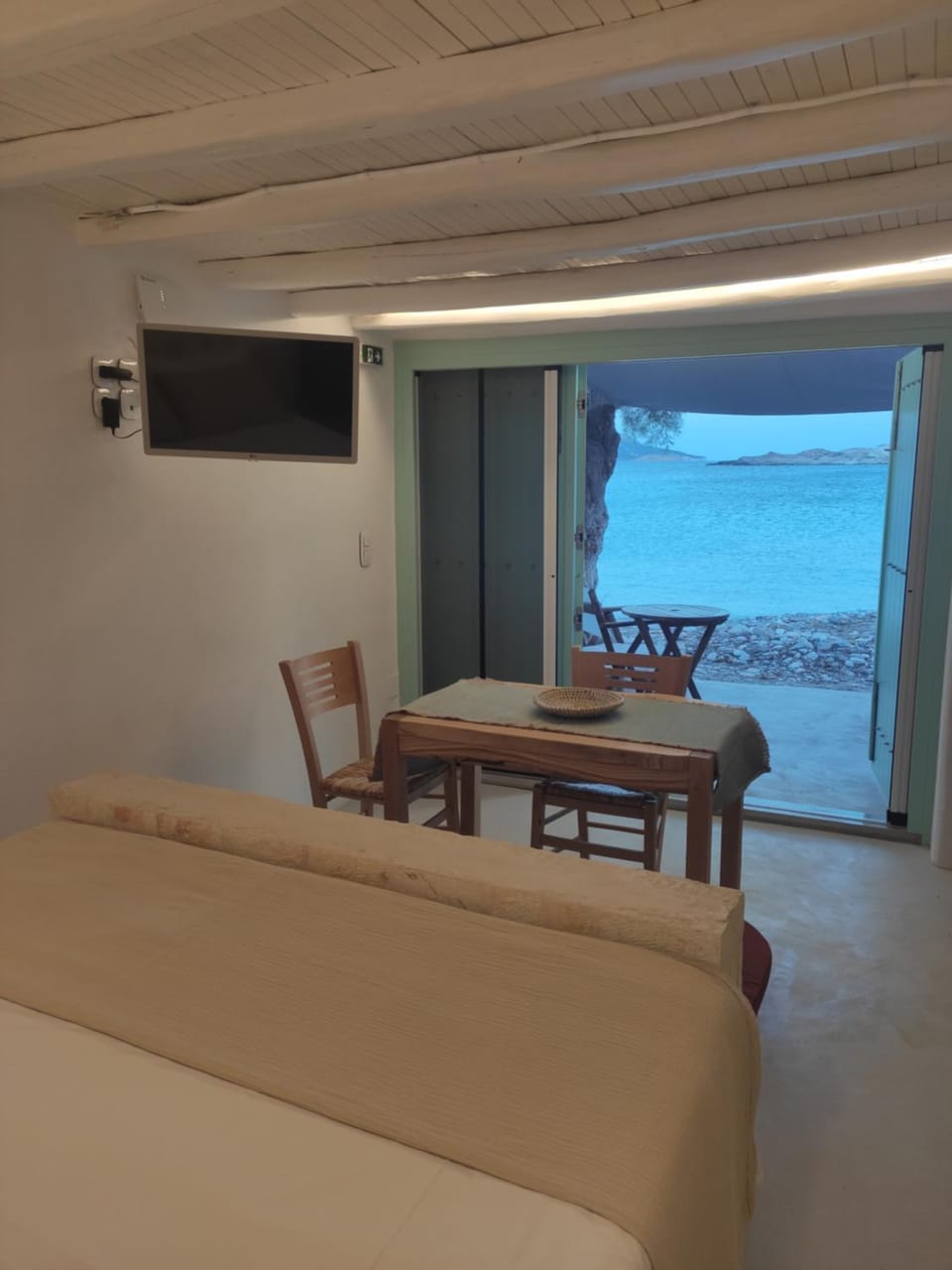 TV and multimedia, Seating area, Dining area, Beach, Beach, Sea view, Sea view