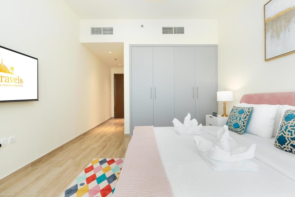 Lux BnB I Amna Tower I Panaromic Views Apartment in Dubai
