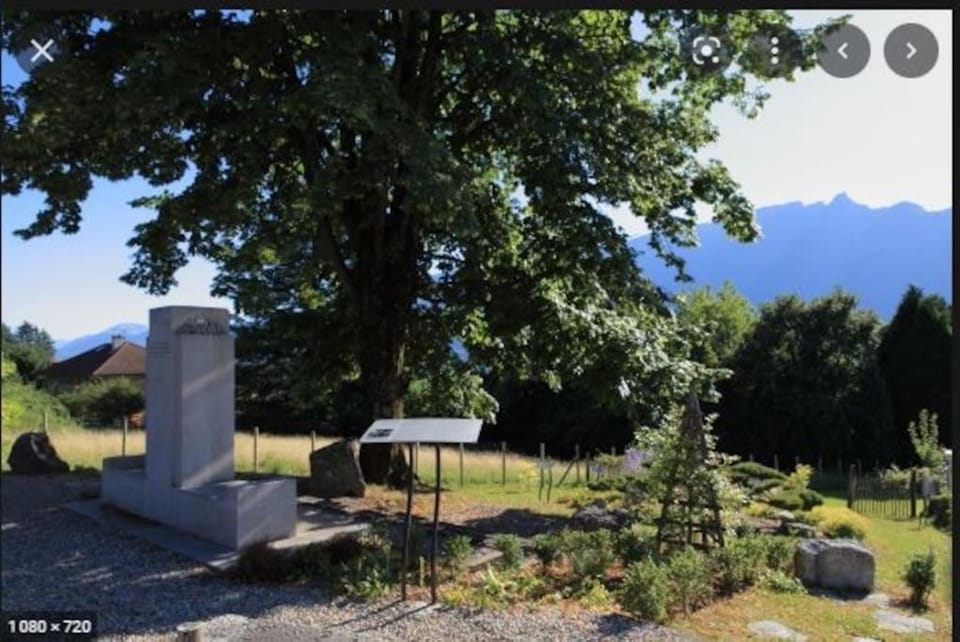 Magnifique studio au bord du lac du Bourget à proximité d'Aix-les-Bains Apartment in Tresserve