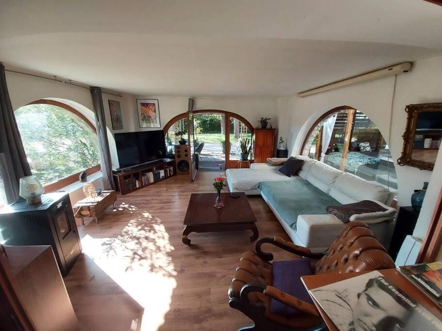 Appartement entier, jacuzzi et parc Apartment in Provence-Alpes-Côte d'Azur