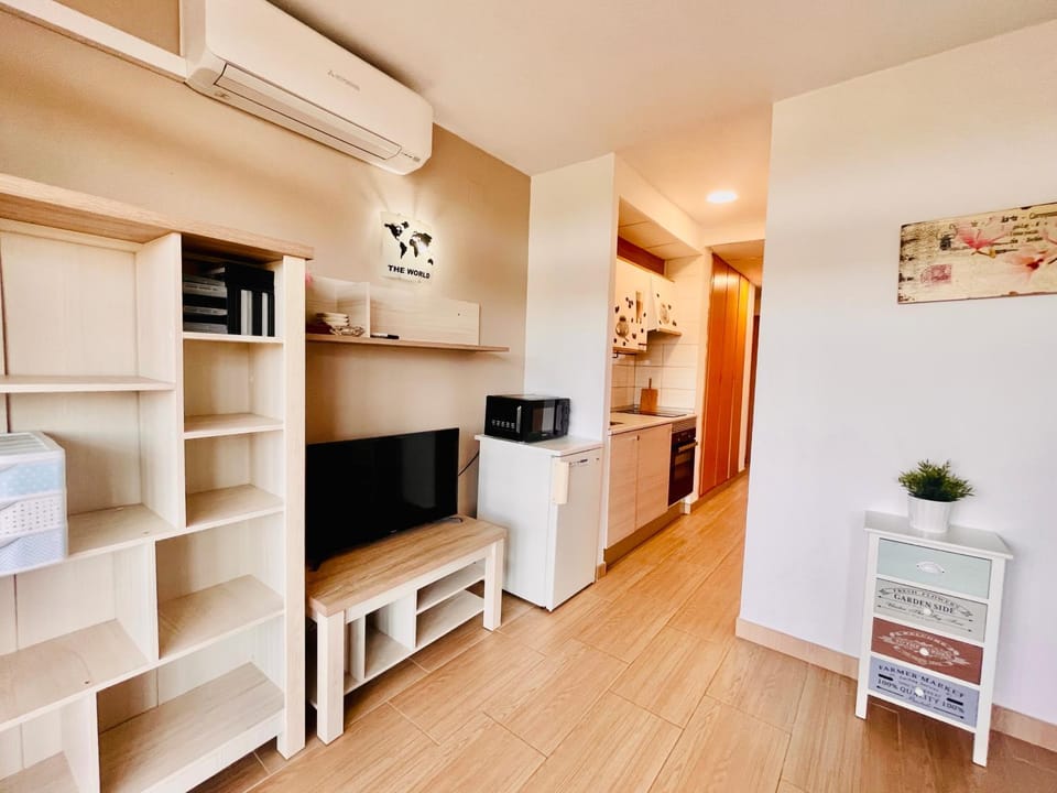 TV and multimedia, Living room, kitchen