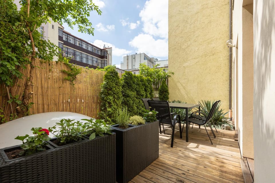 Balcony/Terrace, Balcony/Terrace