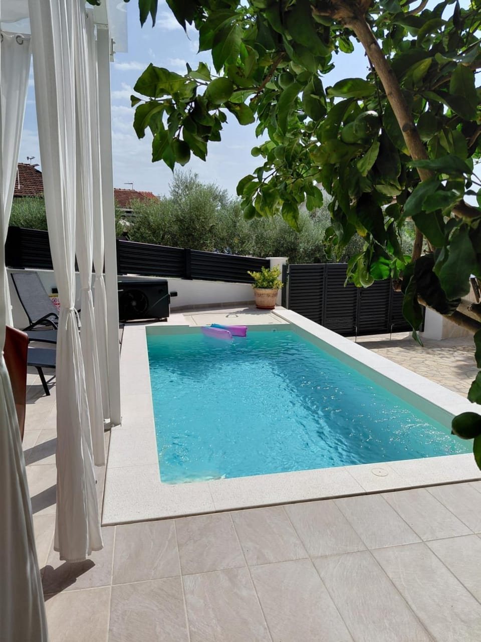 Patio, Day, Garden, Garden view, Pool view, Swimming pool, sunbed