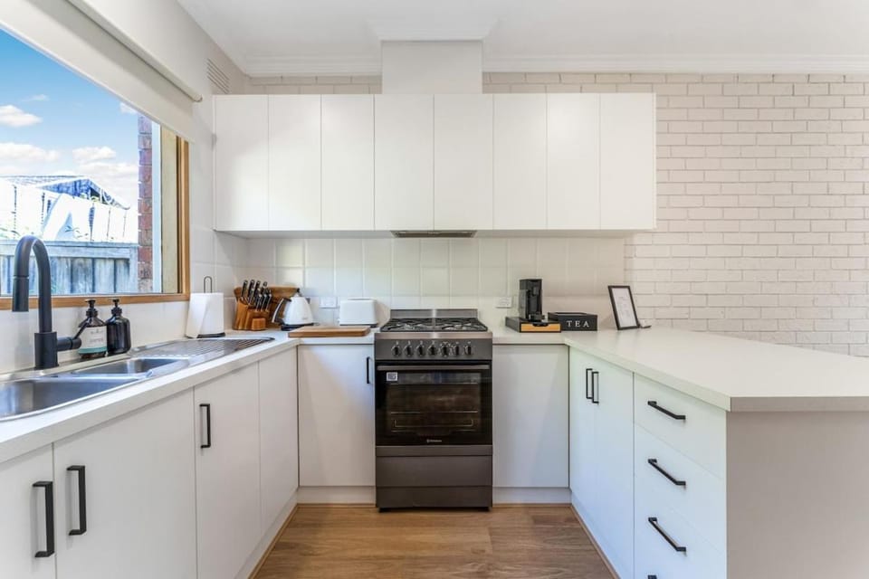 Cozy Newtown 2 bedroom unit House in Geelong