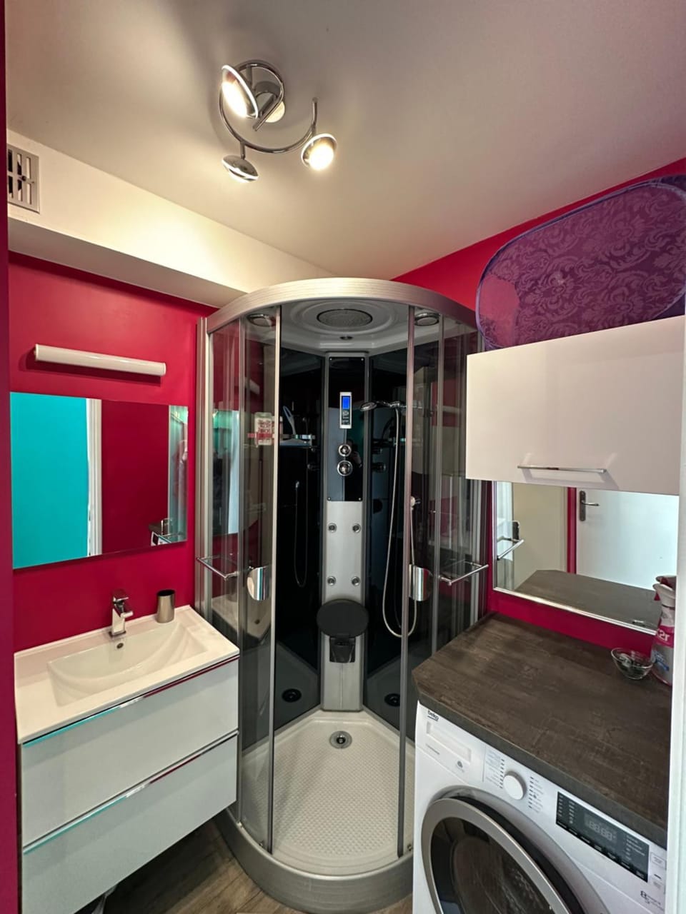 Shower, Bathroom