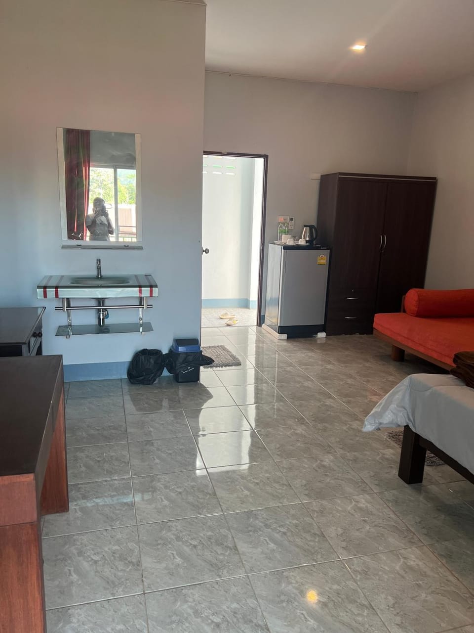 Nare Guest House Bed and Breakfast in Sala Dan