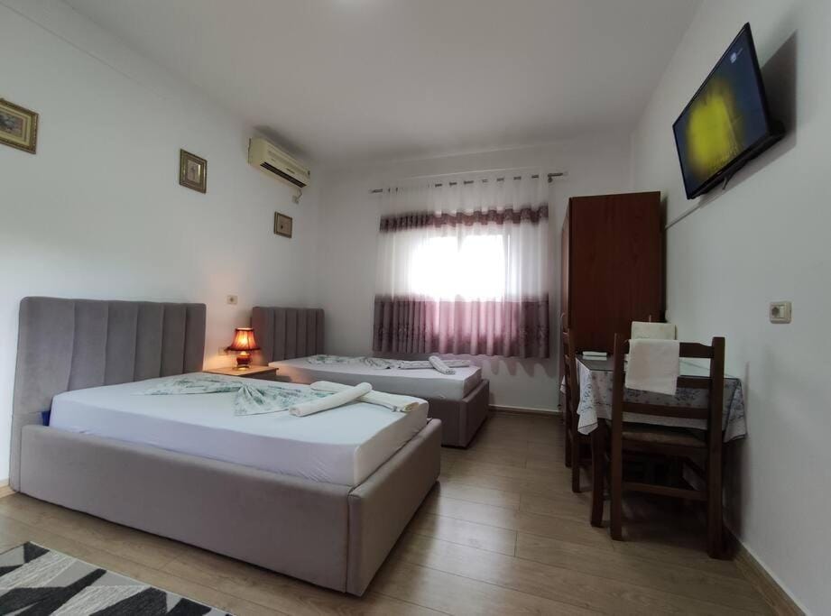 Dona's Studio Apartment Apartment in Vlorë County, Albania