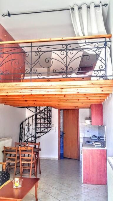 Cozy Maisonette Apartment in Decentralized Administration of the Aegean