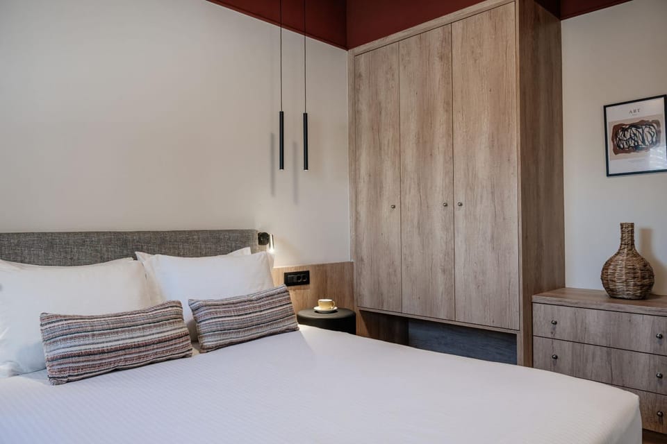 Bed, Photo of the whole room, Bedroom, wardrobe