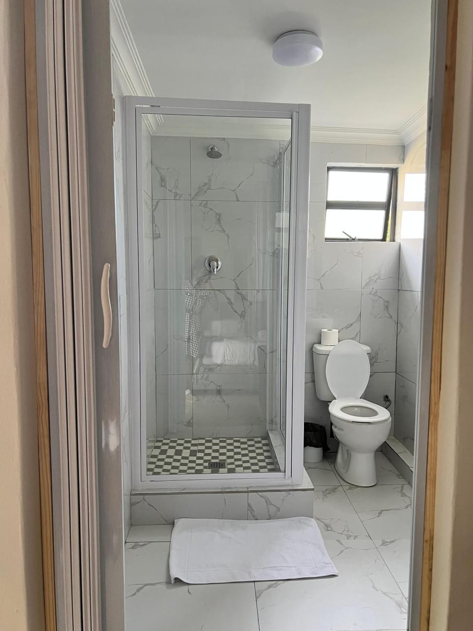 Montrose BnB Bed and Breakfast in Margate