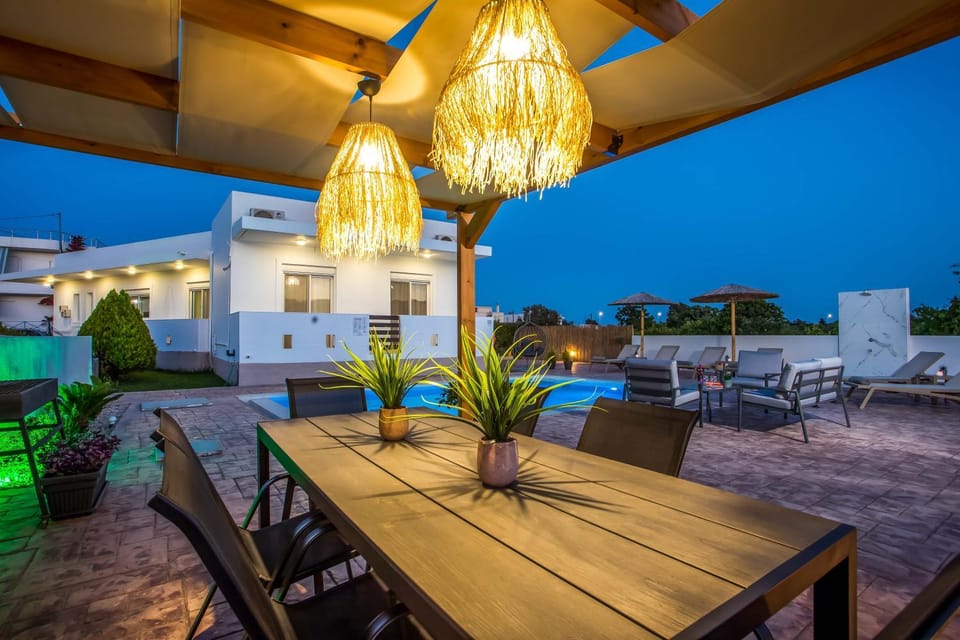 Patio, View (from property/room), Balcony/Terrace