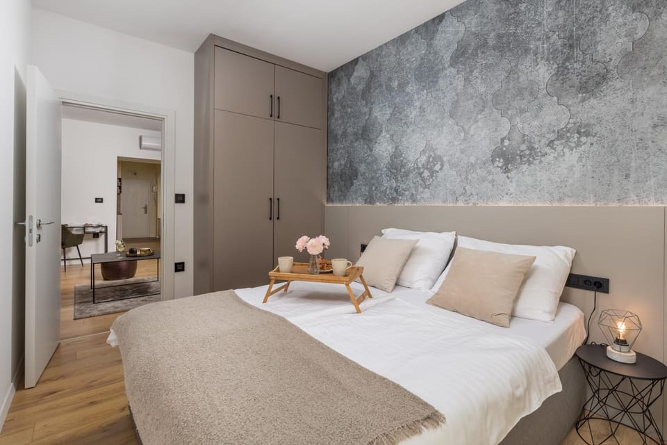 Bed, Bedroom, wardrobe