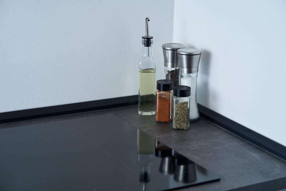 Kitchen or kitchenette, Decorative detail