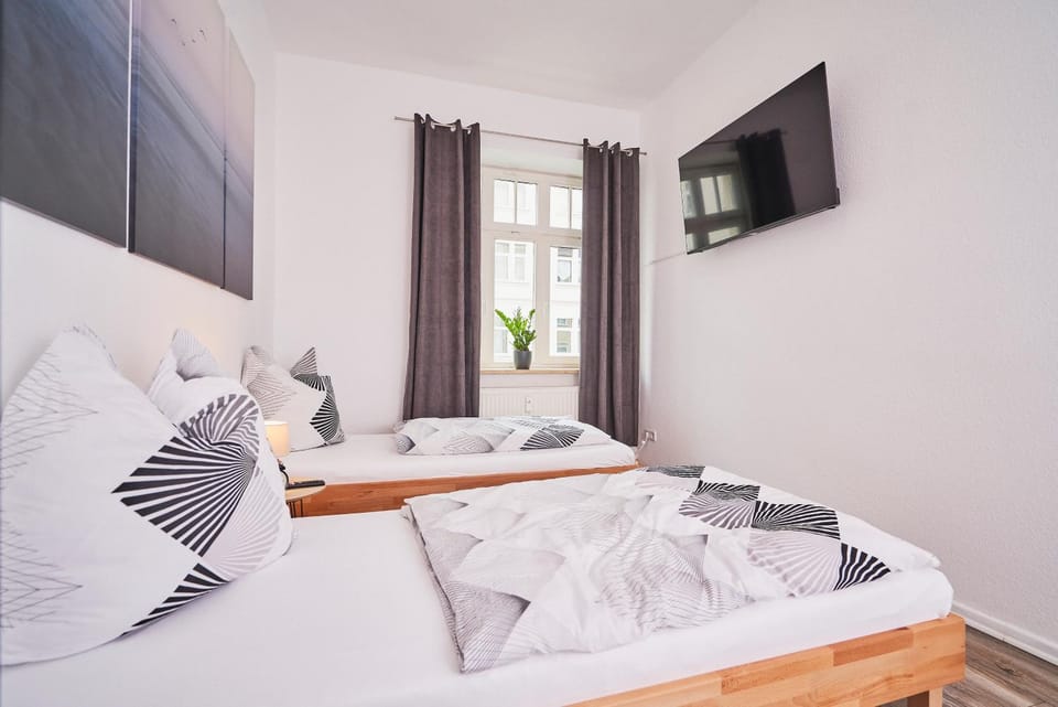 TV and multimedia, Bedroom