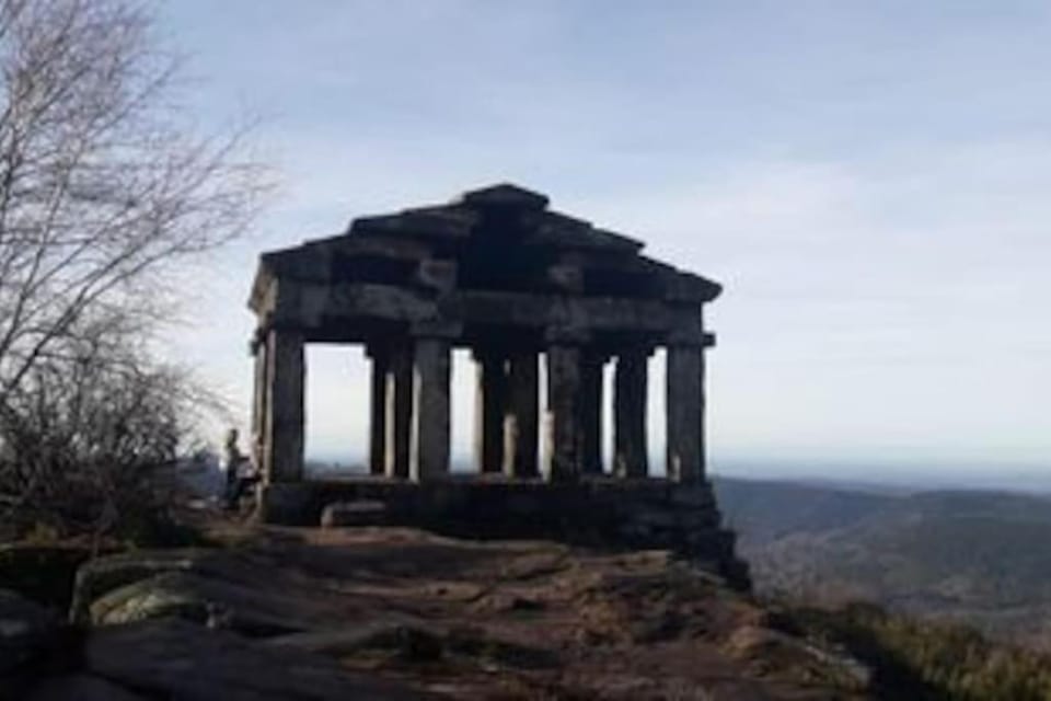 Nearby landmark