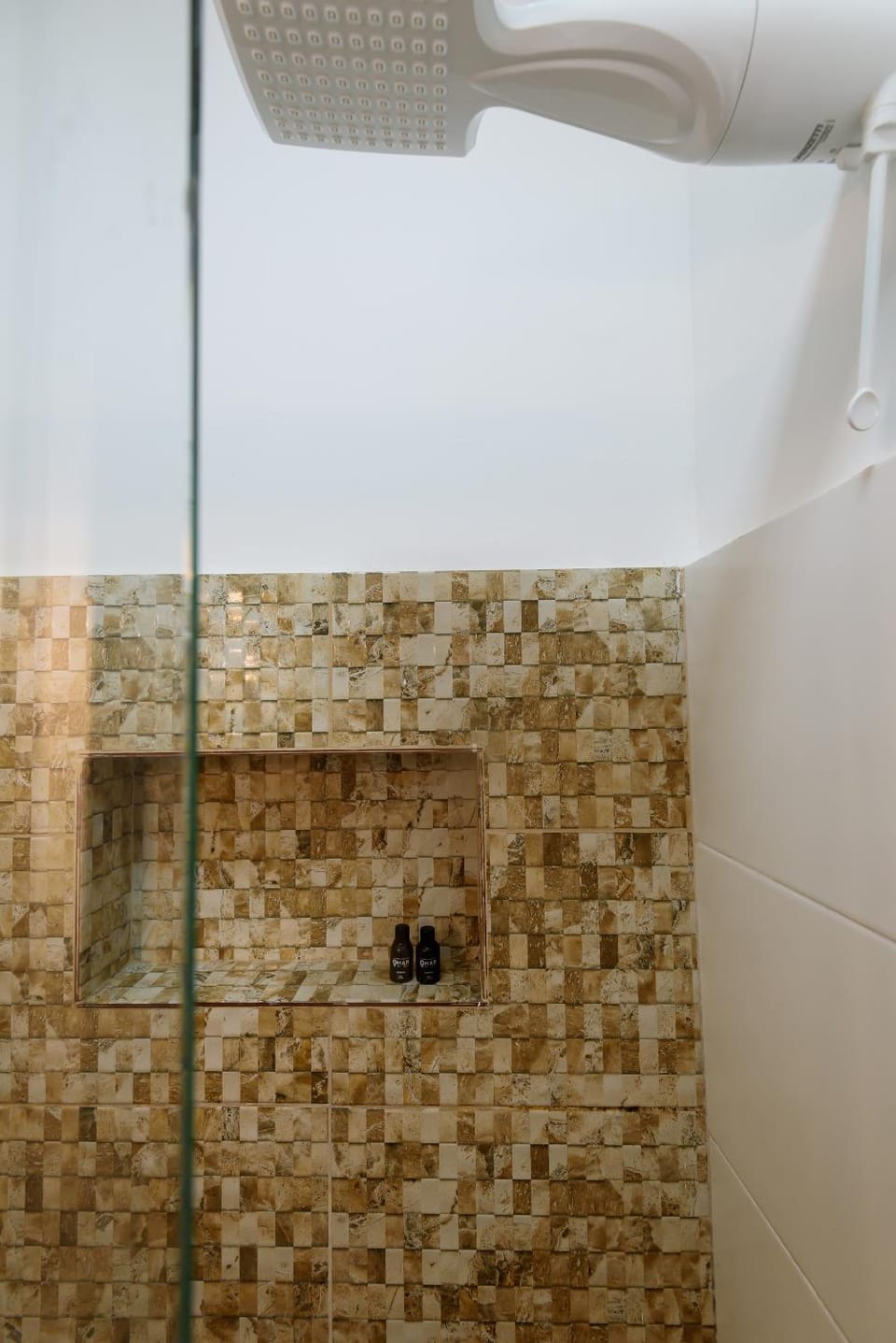 Modern Studio 400m from Beach | RC 44/1004 Apartment in Rio de Janeiro