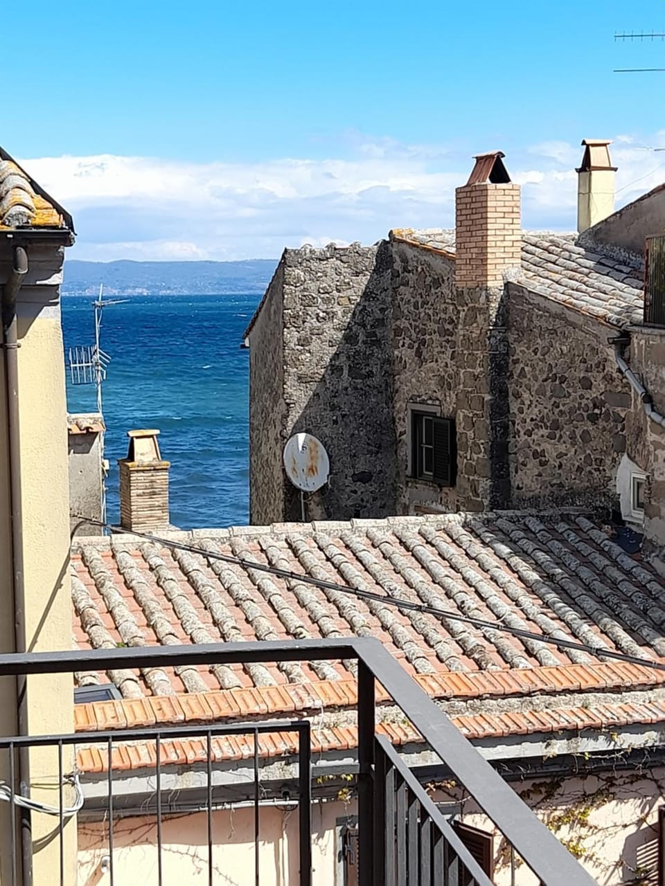 Natural landscape, Lake view