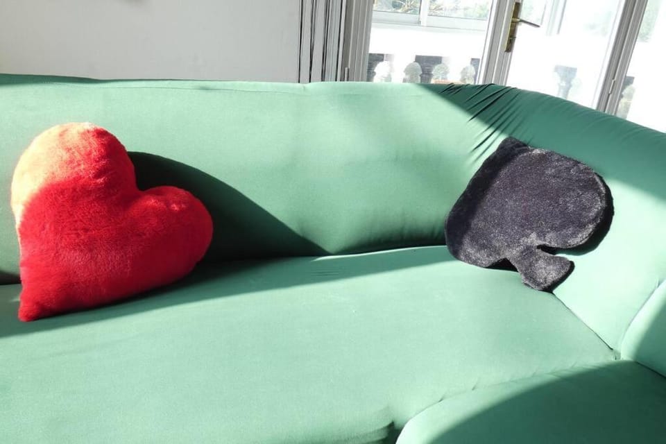 Gîte Mémoire de cœur sans draps ni serviettes House in Jura