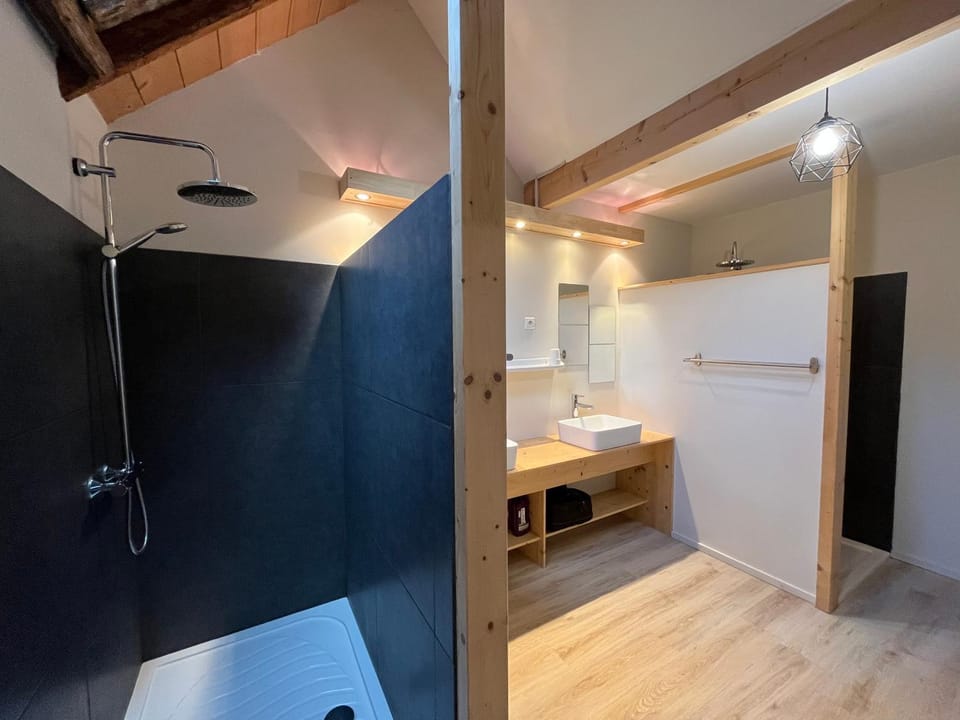 Shower, Bathroom