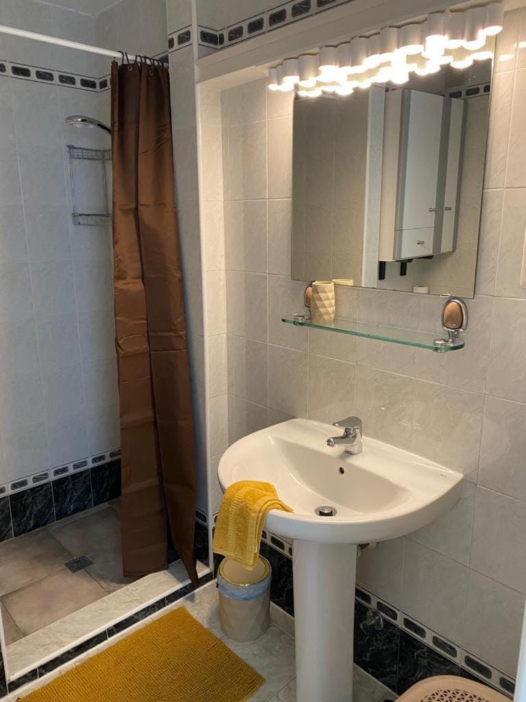 Belissimo Apartment 2 Bedrooms with patio BY NAMASTE ELITE Apartment in Torremolinos