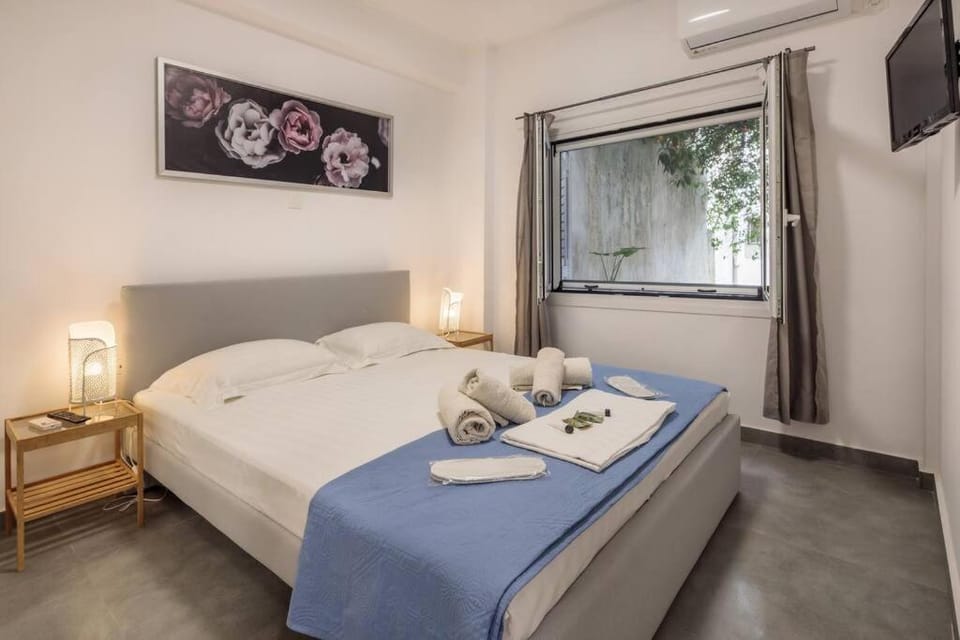 Hilton area brand new comfortable apartment Apartment in Athens
