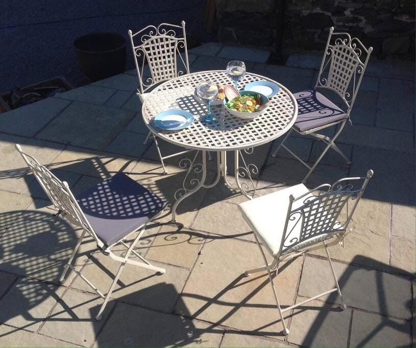 The Hayloft. Entire Barn Conversion near Keswick House in Allerdale District