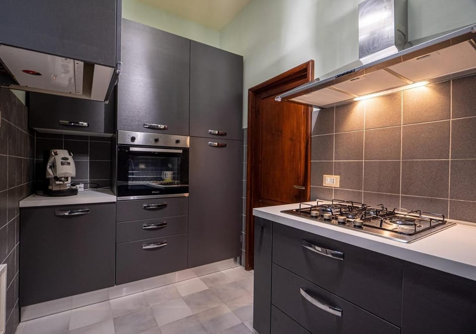 Kitchen or kitchenette, pet friendly