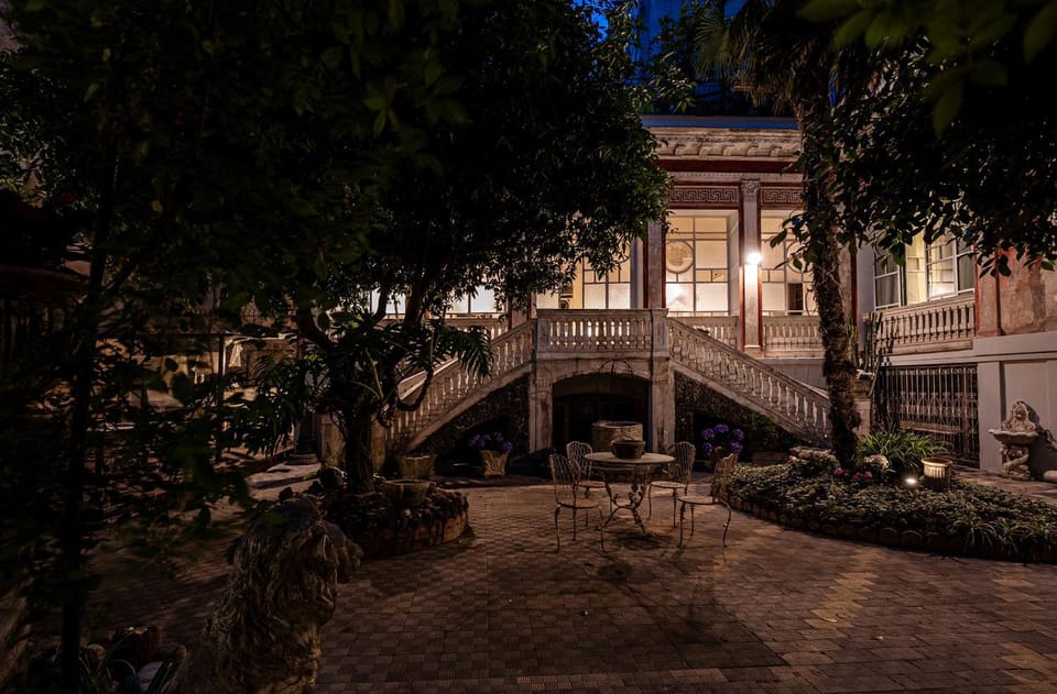 Property building, Garden, Garden view