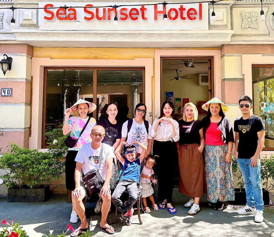 Sea Sunset Hotel Phu Quoc - Welcome to a mixing world of friends Hotel in Phu Quoc