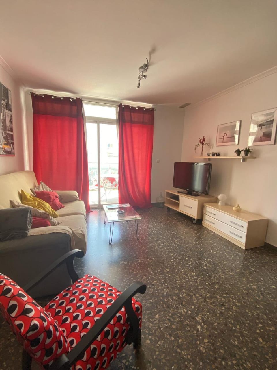 TV and multimedia, Living room, Seating area