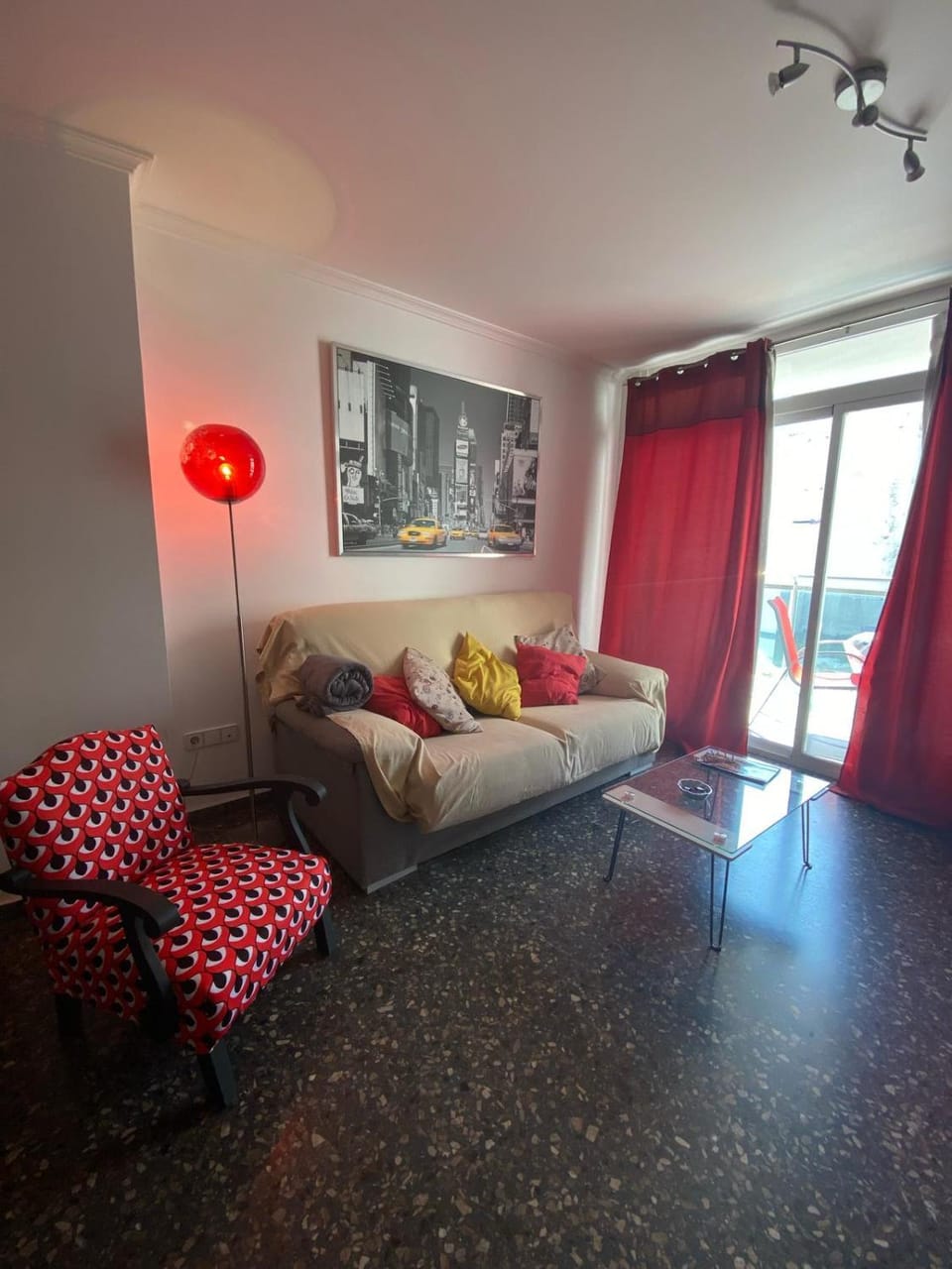 Living room, Seating area