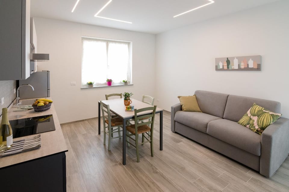 Kitchen or kitchenette, Living room, Seating area