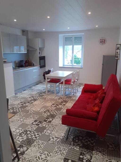 Frasne logement entier. Gîte les Brimbelles Apartment in Canton of Vaud