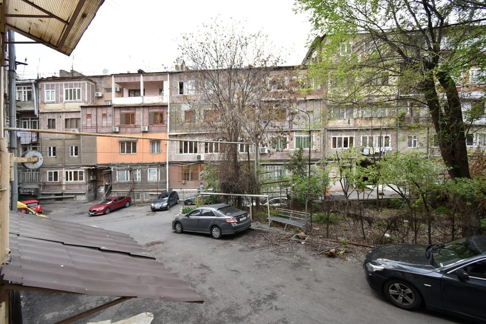 Inner courtyard view, Parking