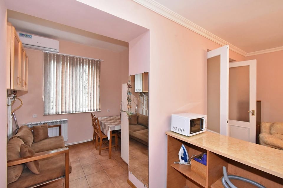 Kitchen or kitchenette, microwave, kitchen, kitchen