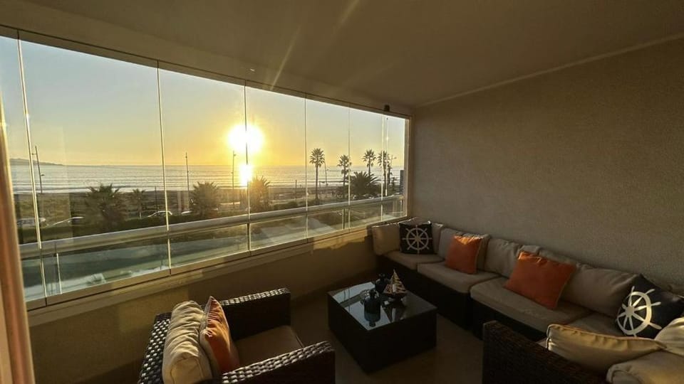 DPTO- CALOR DE HOGAR AVDA DEL MAR- AQUA LA SERENA PRIMERA LINEA Apartment in La Serena