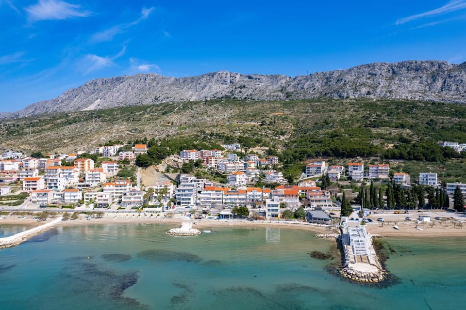Bird's eye view, Beach, Sea view, Location