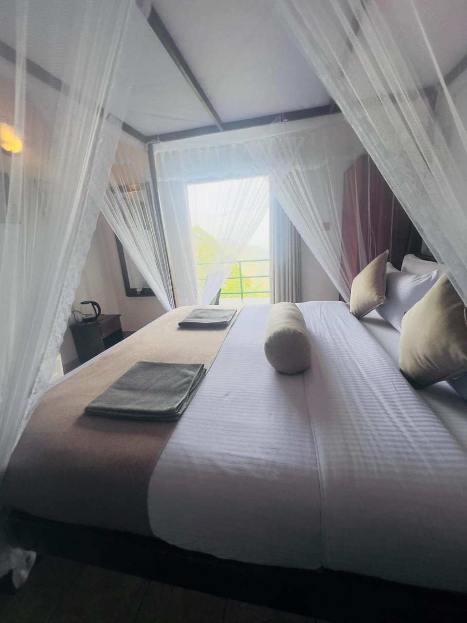 Ambiente Guest House Bed and Breakfast in Ella
