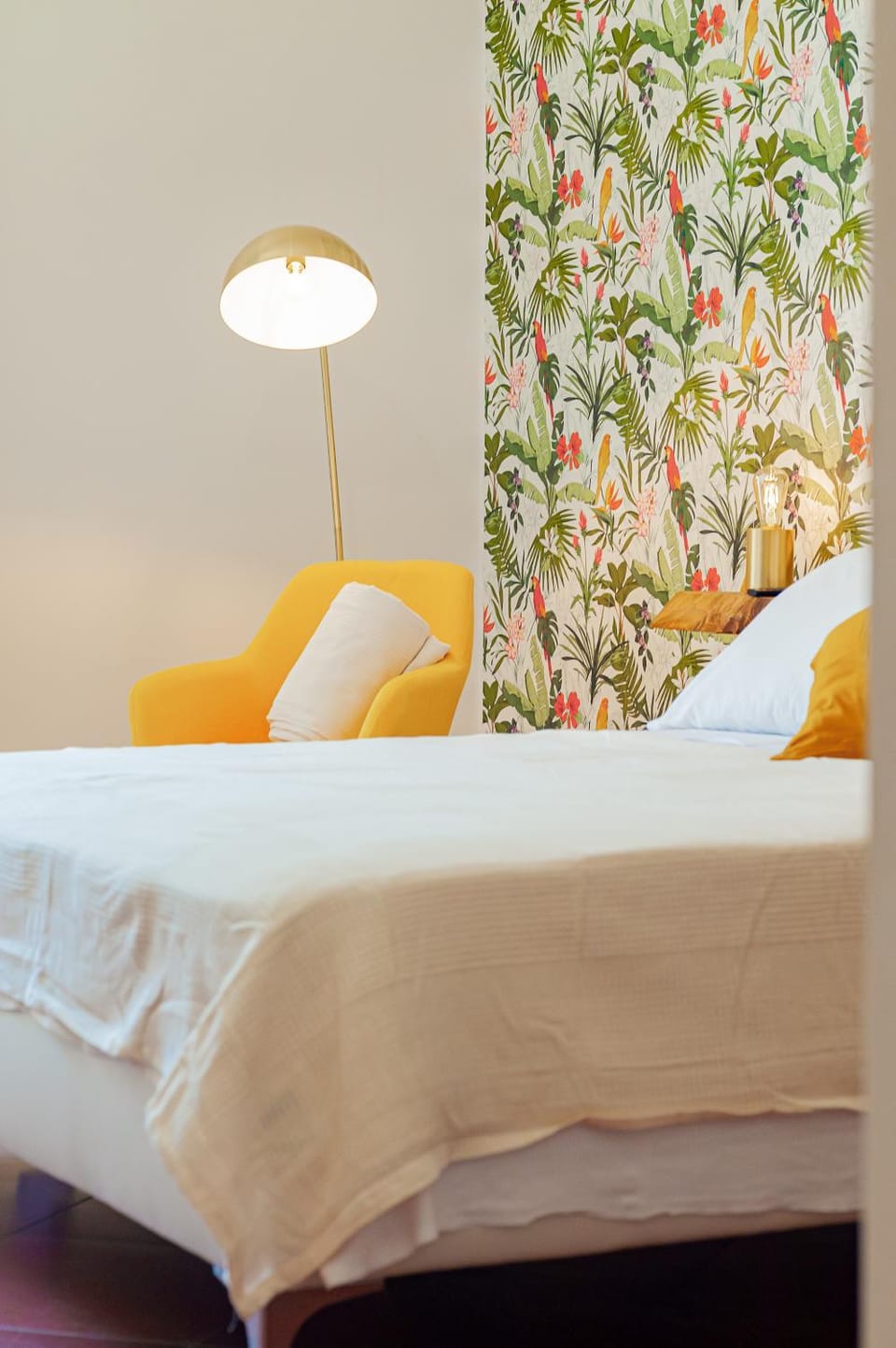Bed, Bedroom