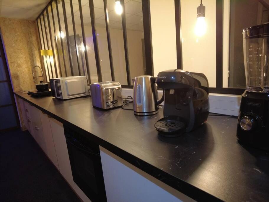 Coffee/tea facilities, Kitchen or kitchenette, minibar, toaster