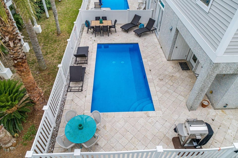59 Captain's View House in Tybee Island