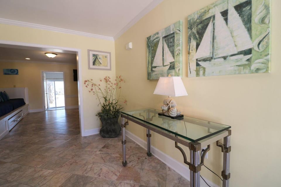 Evelyn's Oasis House in Tybee Island