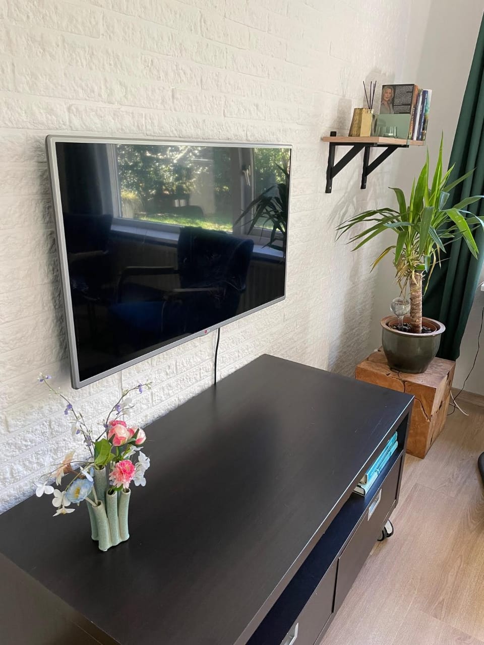 TV and multimedia, Living room