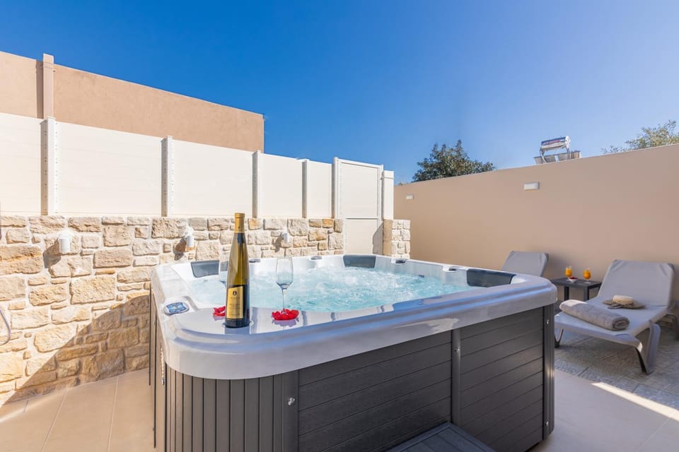 Day, Hot Tub, Hot Tub, Inner courtyard view, sunbed
