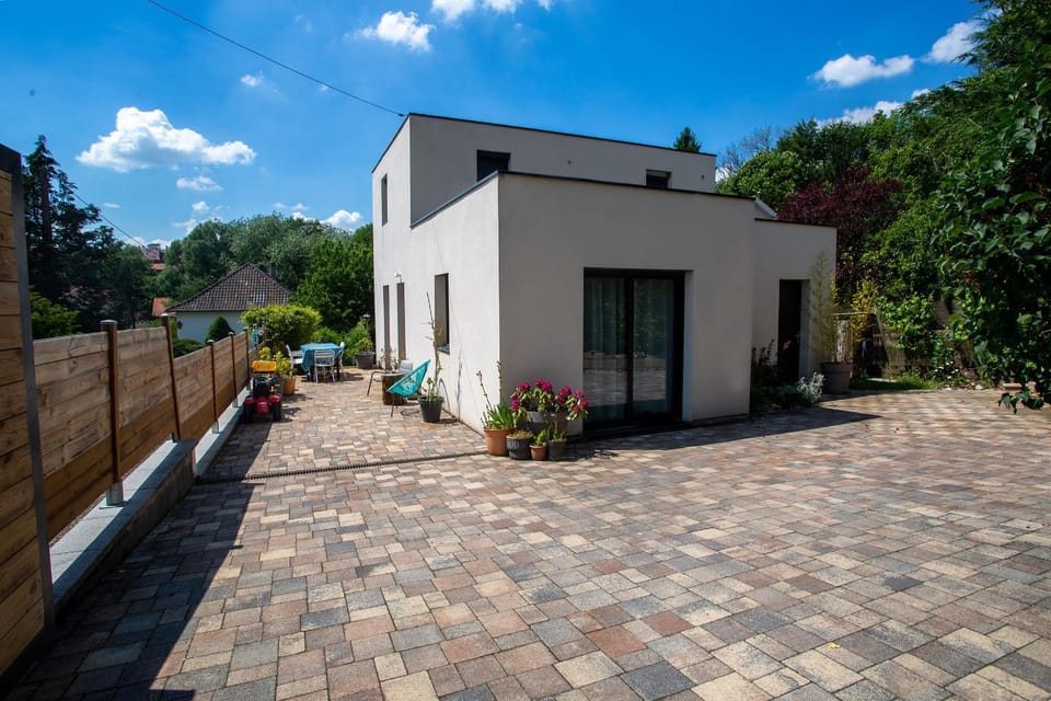 Property building, Garden, Garden view