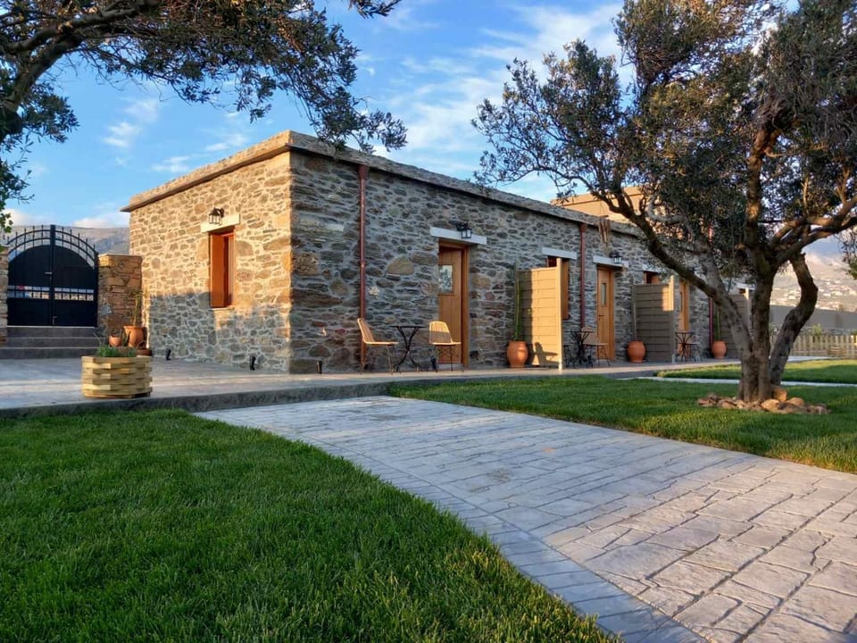 Property building, Natural landscape